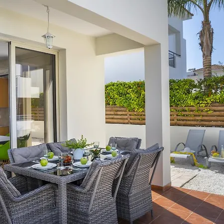 Faros Holiday Villa Shamrock Villa *