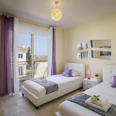 Faros Holiday Villa Shamrock Villa Perivolia