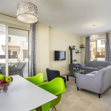 Faros Holiday Villa Shamrock